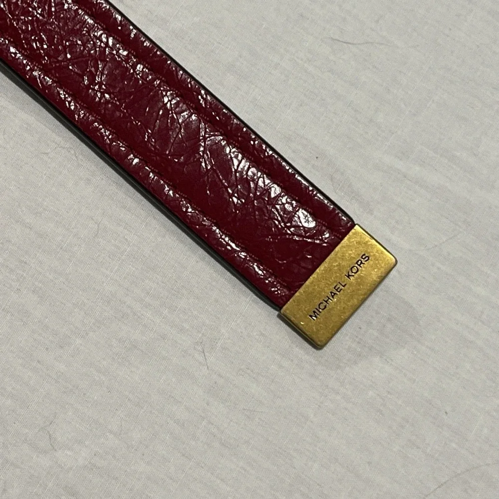 Michael Kors DARRINGTON Large Crackled  Leather Shoulder Bag In Deep Red
